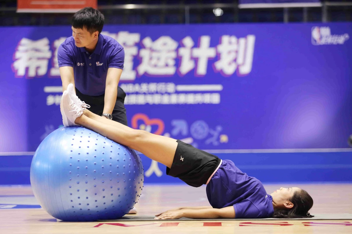 为什么封闭训练是提高篮球水平的有效途径_2
